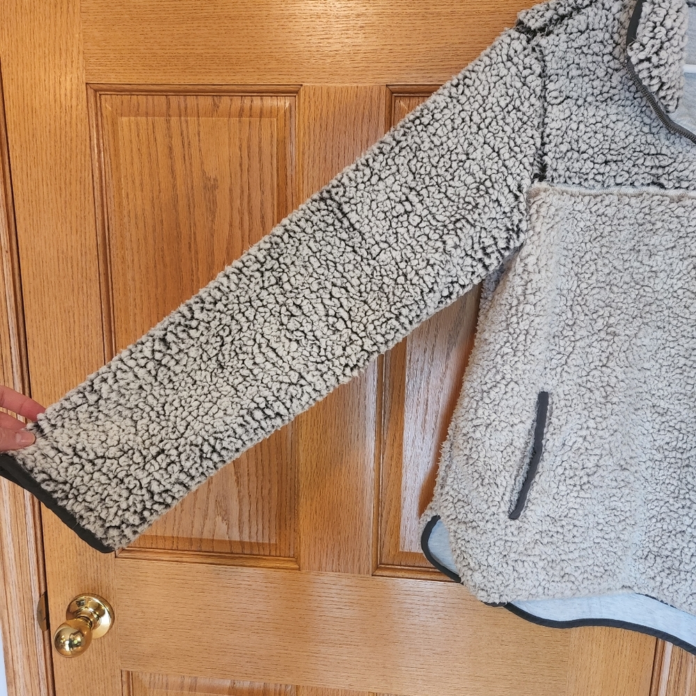 Thread & Supply Sherpa - Picture 2 of 8
